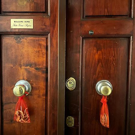 Suite Stylish & Cozy Apartment In The Heart Of Florença Exterior foto