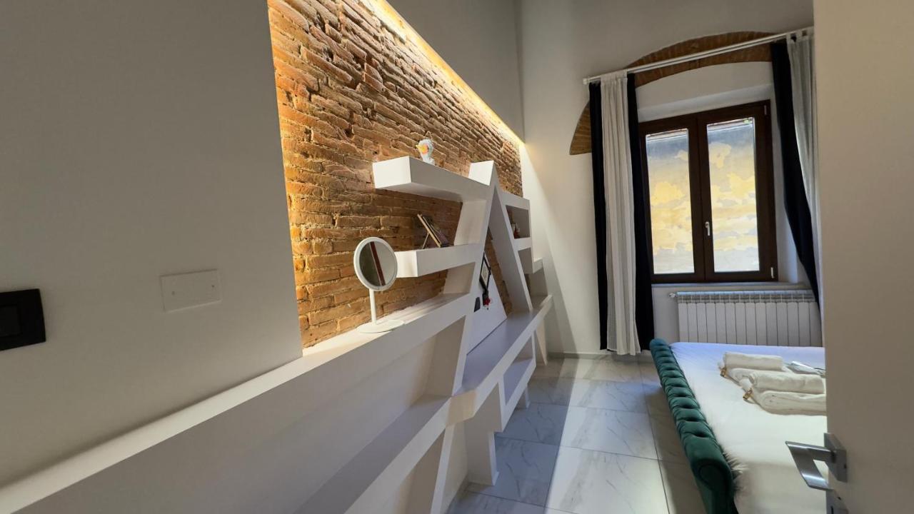 Suite Stylish & Cozy Apartment In The Heart Of Florença Exterior foto