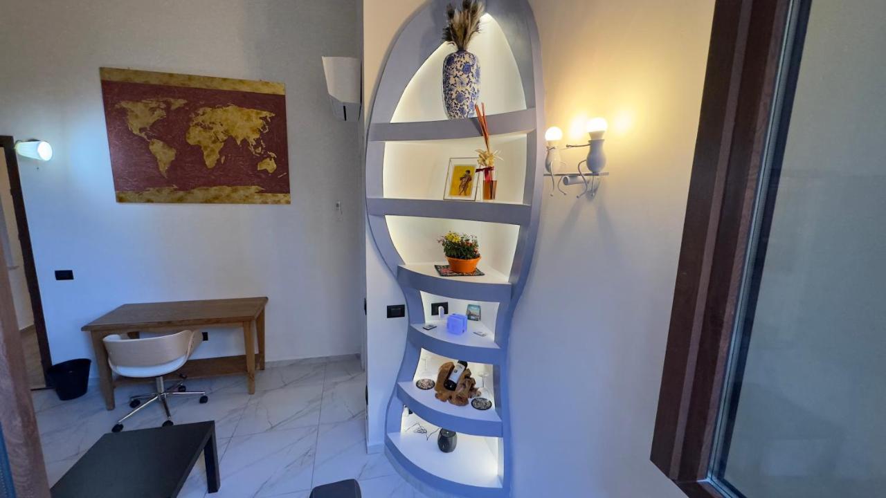Suite Stylish & Cozy Apartment In The Heart Of Florença Exterior foto