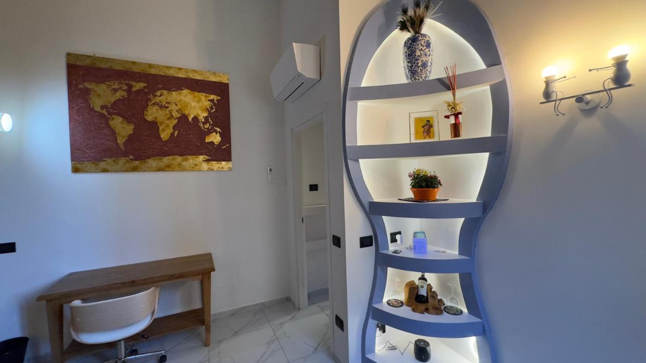 Suite Stylish & Cozy Apartment In The Heart Of Florença Exterior foto