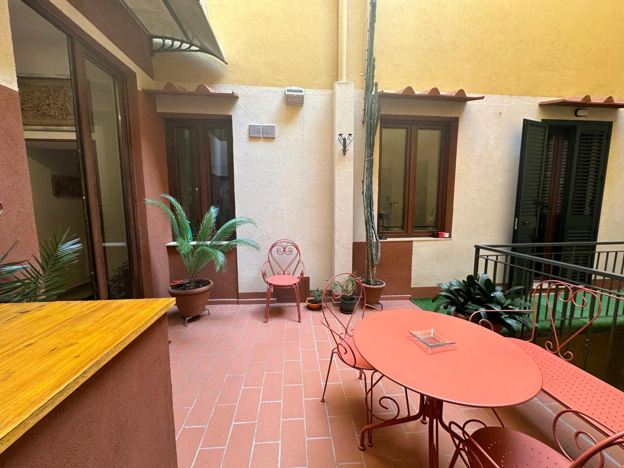 Suite Stylish & Cozy Apartment In The Heart Of Florença Exterior foto