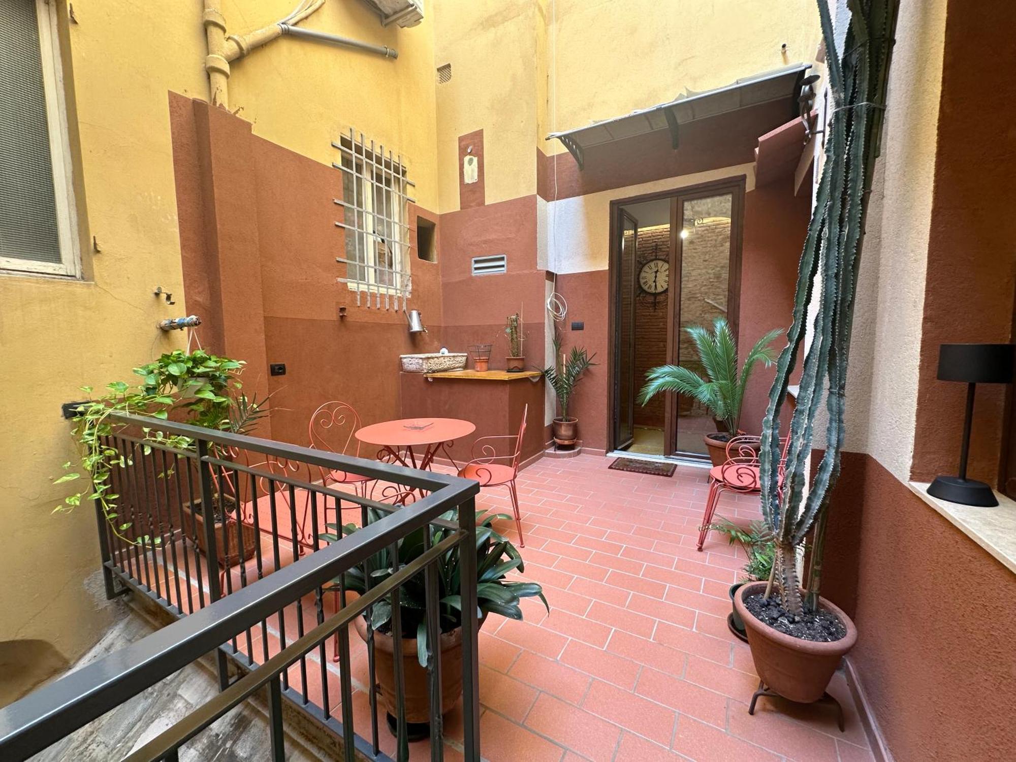 Suite Stylish & Cozy Apartment In The Heart Of Florença Exterior foto