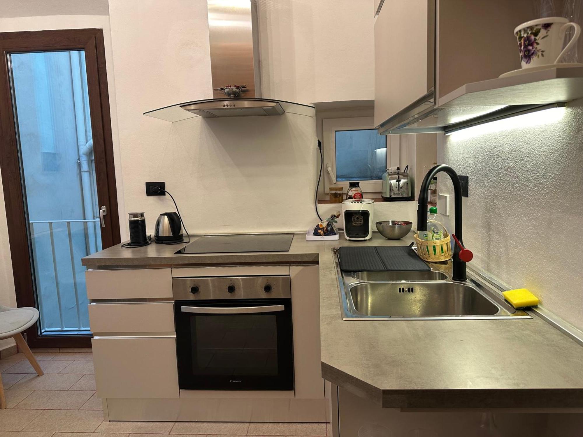 Suite Stylish & Cozy Apartment In The Heart Of Florença Exterior foto